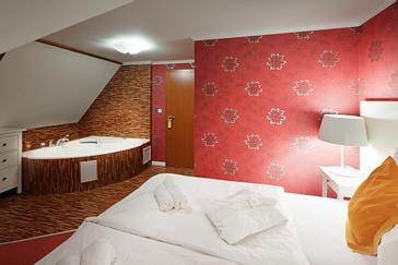 Pytloun Design Self Check-In Hotel | Liberec | Pytloun Design Hotel I Dvoulůžkový pokoj DeLuxe
