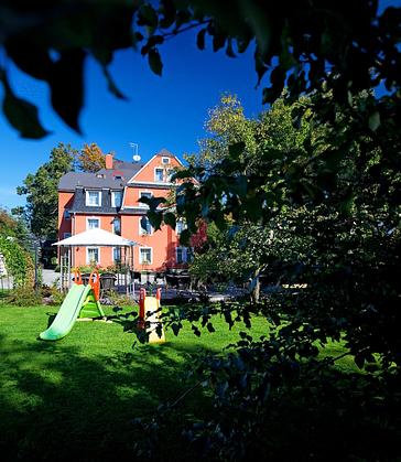 Pytloun Design Self Check-In Hotel | Liberec | Pytloun Design Hotel I Exteriér - léto