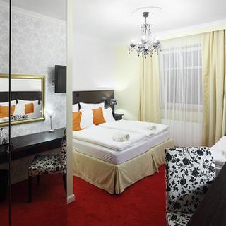 Pytloun Design Self Check-In Hotel | Liberec | Pytloun Design Hotel I Třílůžkový pokoj Superior
